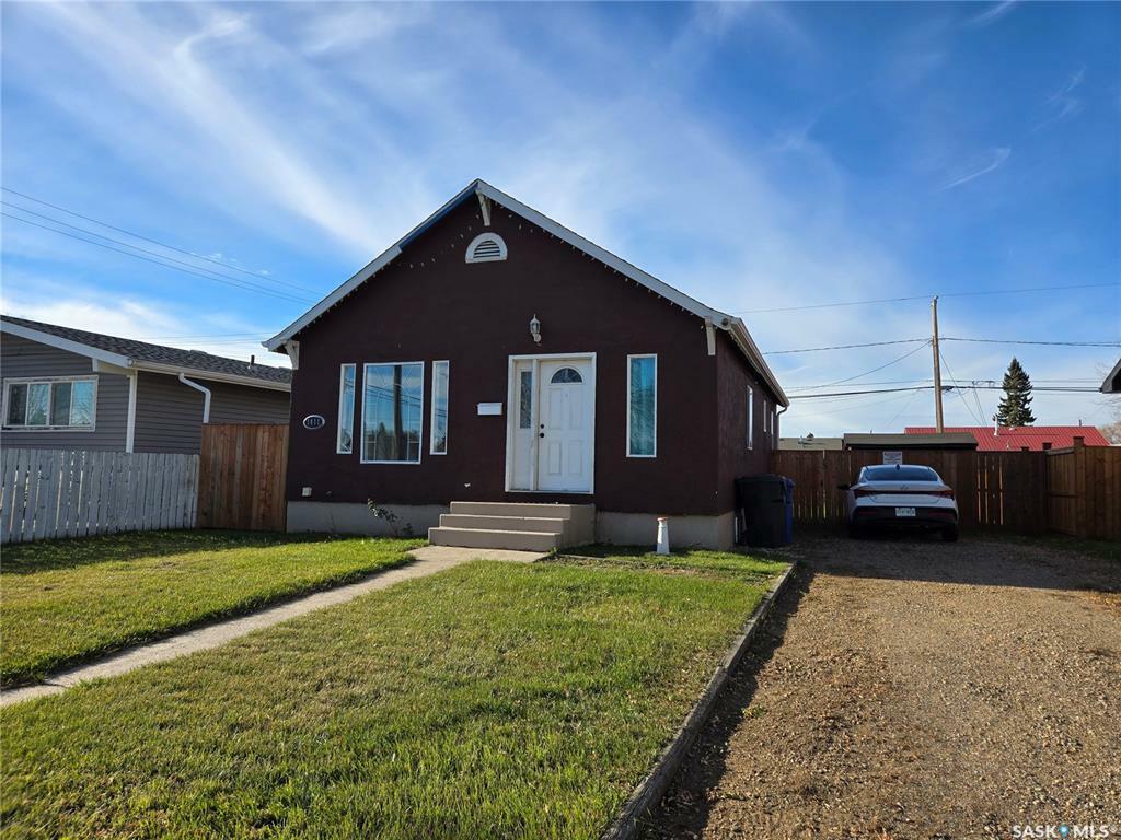 Property Photo:  1411 110th Street  SK S9A 2J3 