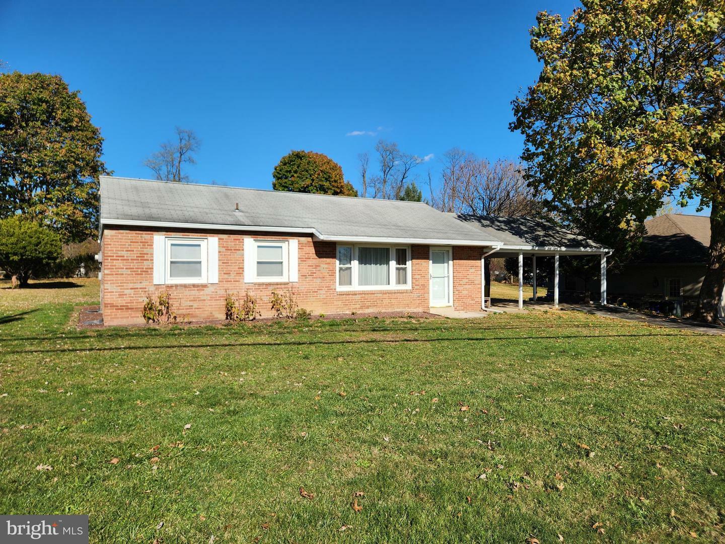 567 Fishing Creek Road  Lewisberry PA 17339 photo