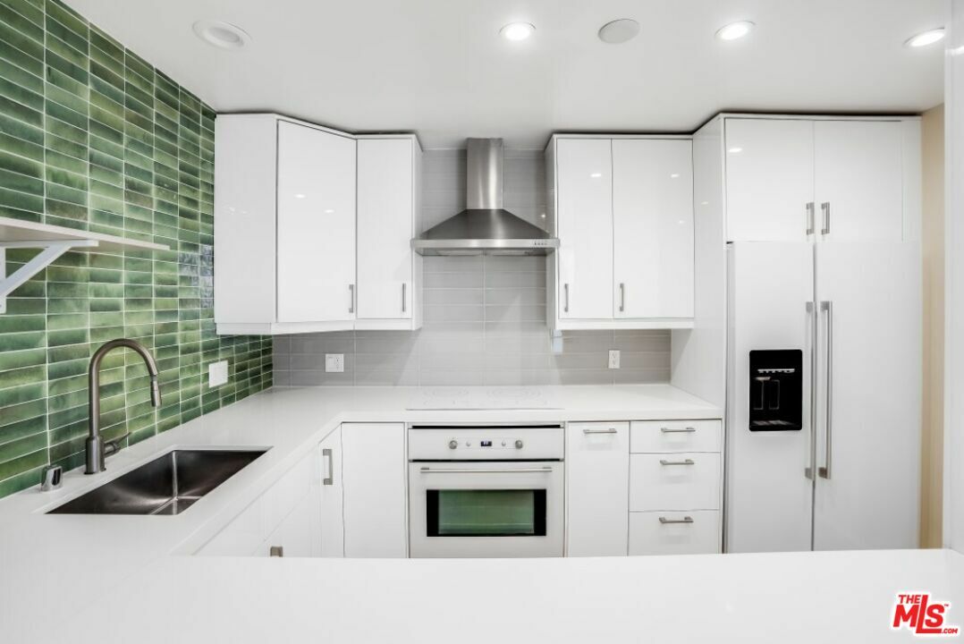 10433  Wilshire Blvd 405  Los Angeles CA 90024 photo