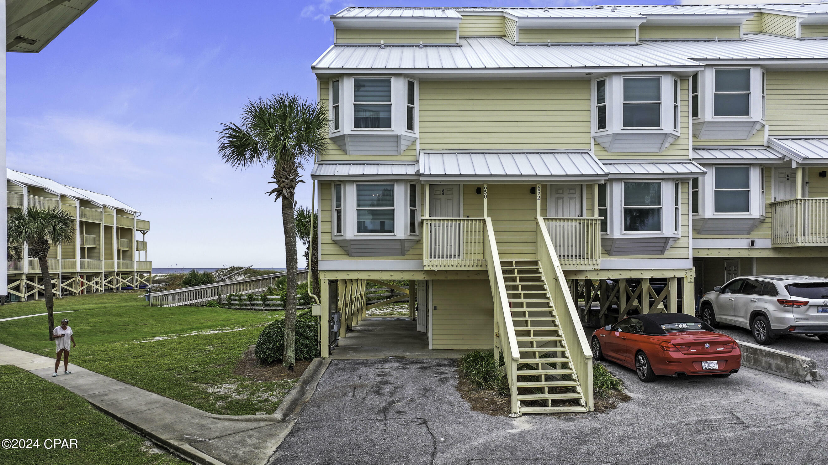 Property Photo:  650 Sea Cliff Drive 6  FL 32456 