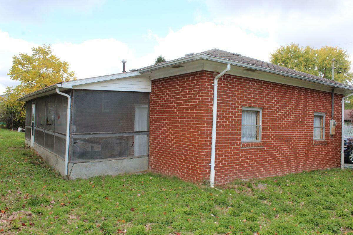 Property Photo:  196 Park Ave  WV 26205 