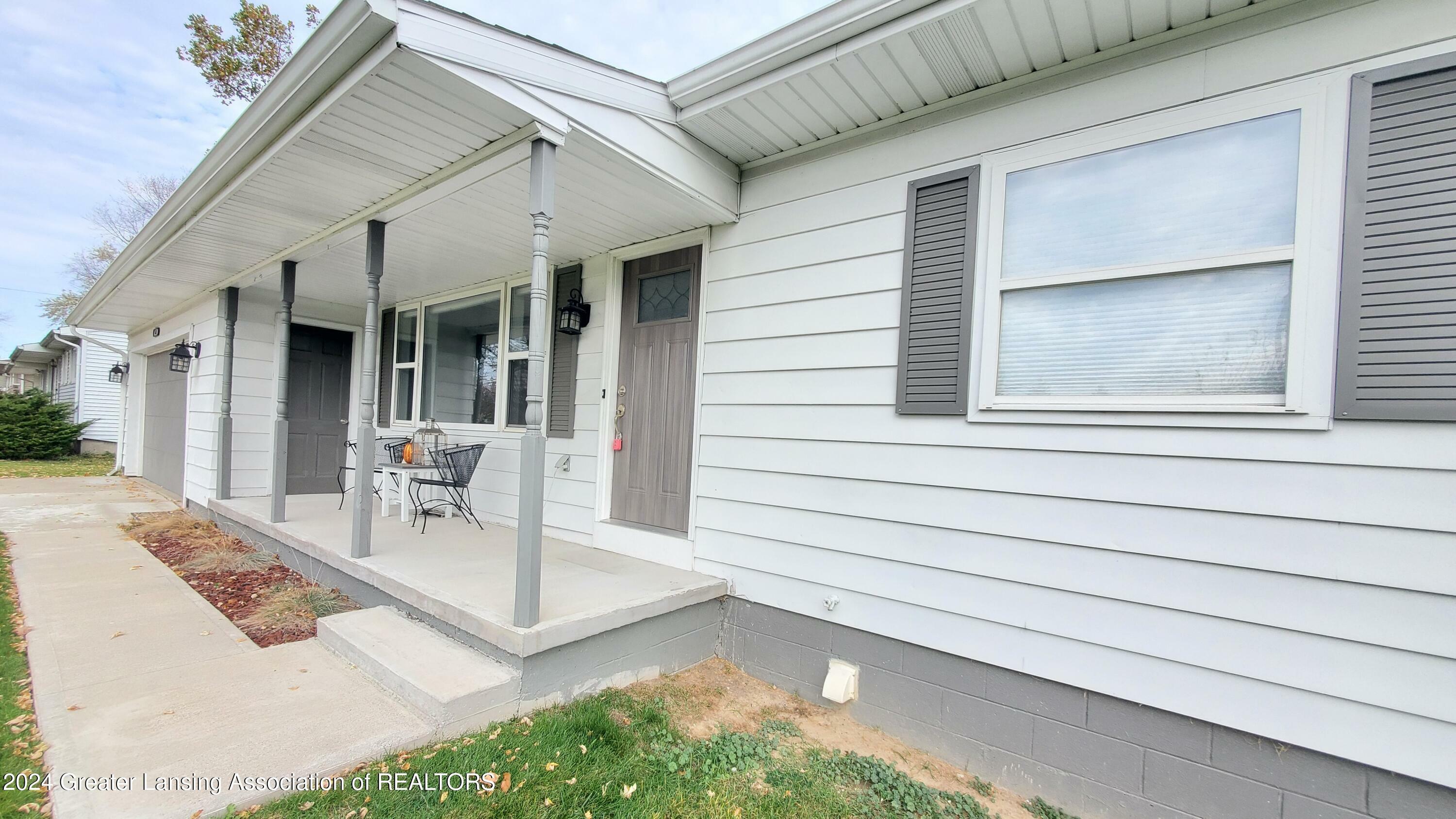 Property Photo:  611 S Canal Road  MI 48917 