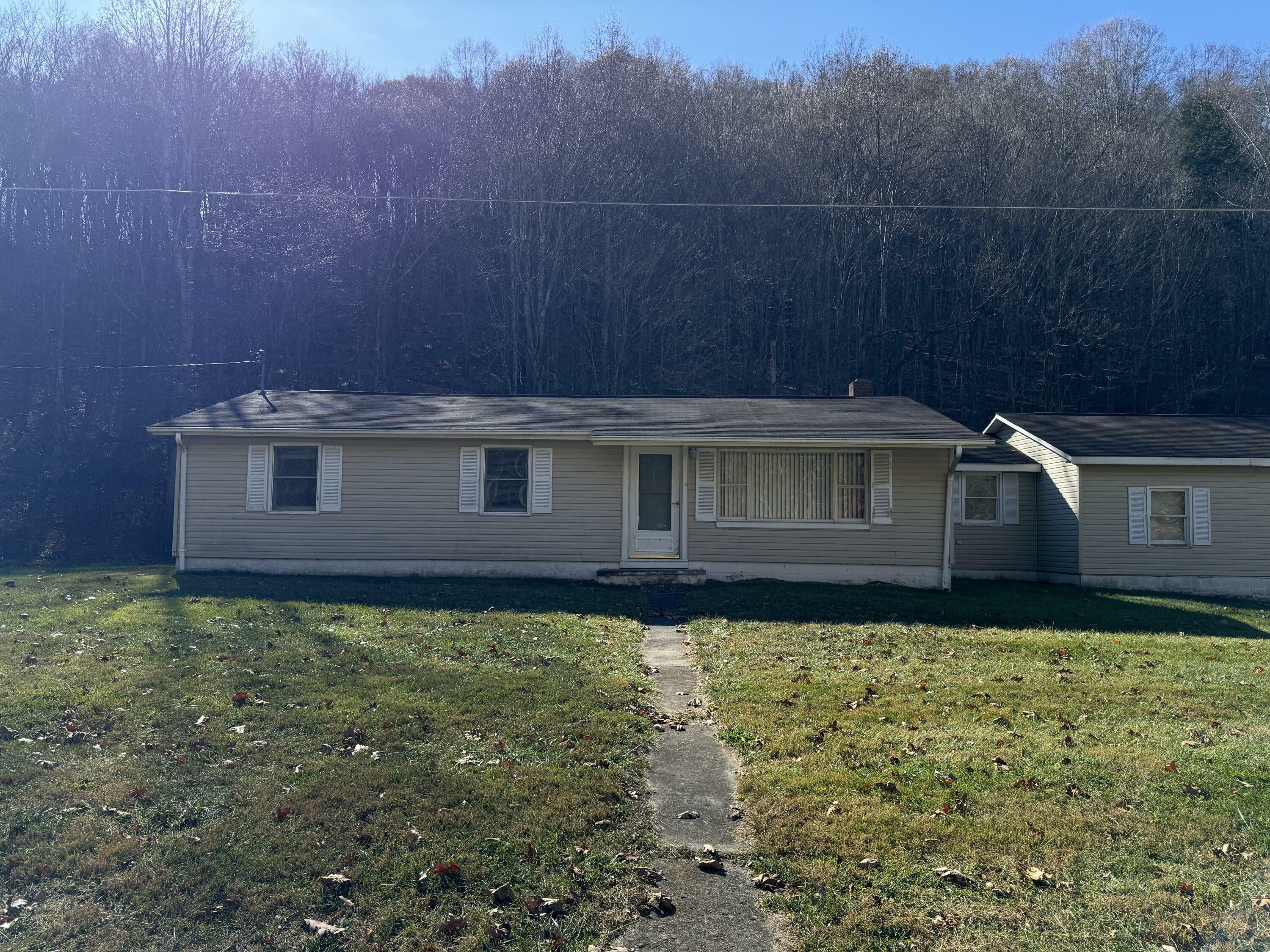 Property Photo:  622 Back Valley Rd  WV 24951 