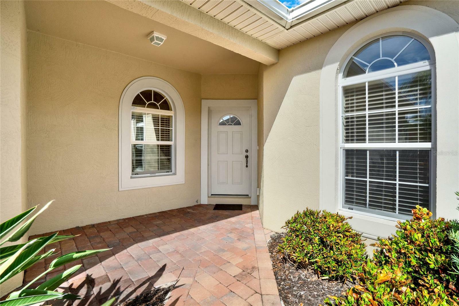 Property Photo: 1613 Linz Court FL 33884