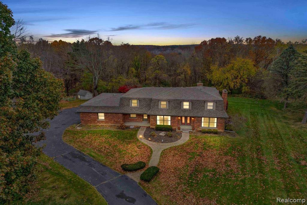 Property Photo: 68465 Winlock Court MI 48095 1263