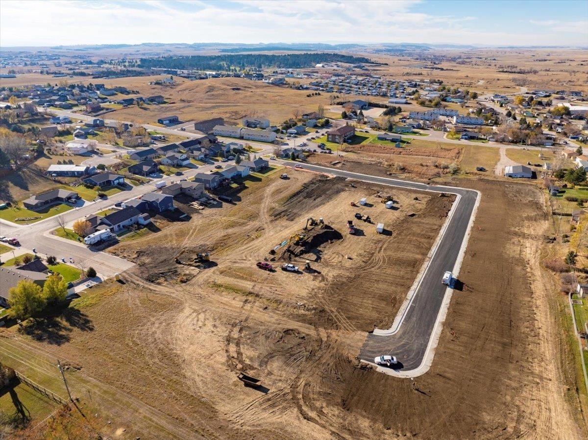 Lot 17B Block 1 Heritage Street  Belle Fourche SD 57717 photo