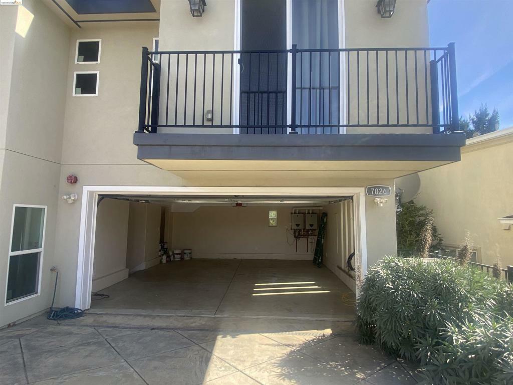 Property Photo:  7026 Devon Way  CA 94705 