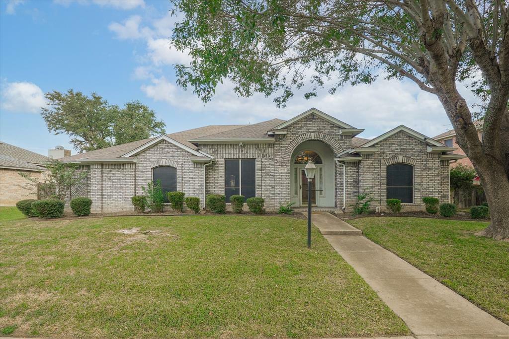 Property Photo:  2922 Spartacus Drive  TX 75052 