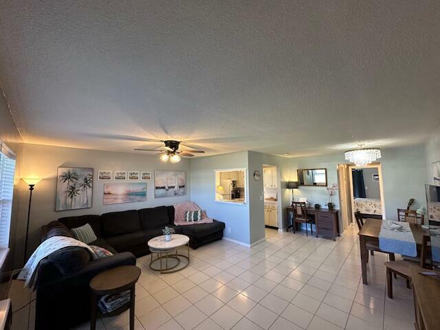 Property Photo:  300 Horizons W 102  FL 33435 