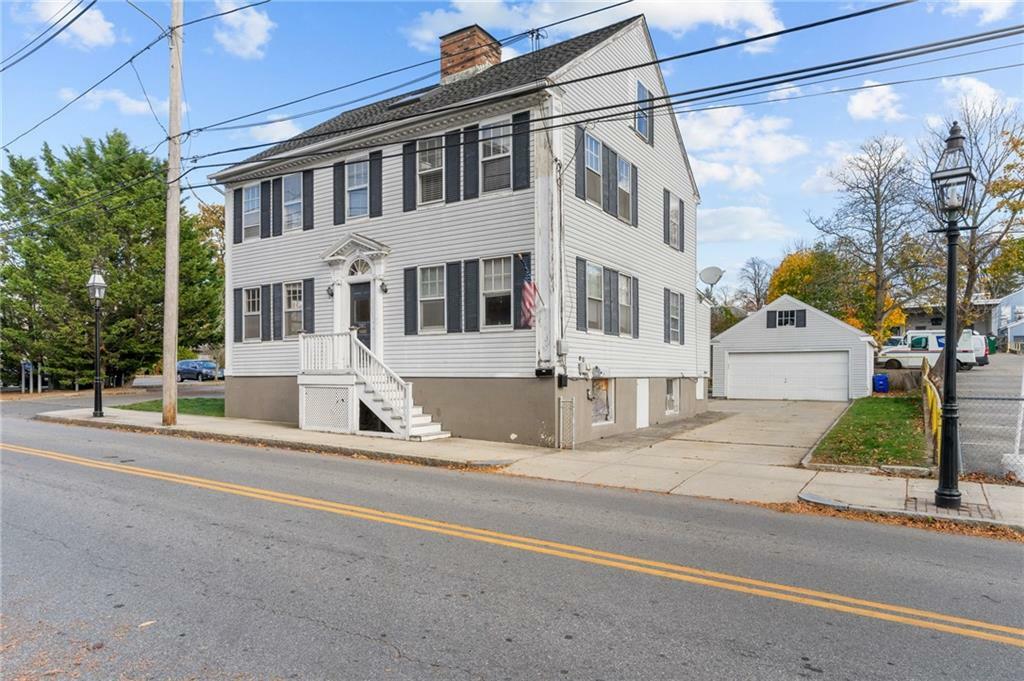 Property Photo:  282 Thames Street  RI 02809 