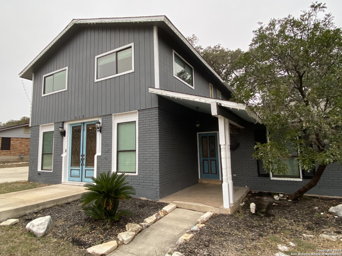 Property Photo:  319 Donella Dr  TX 78232 