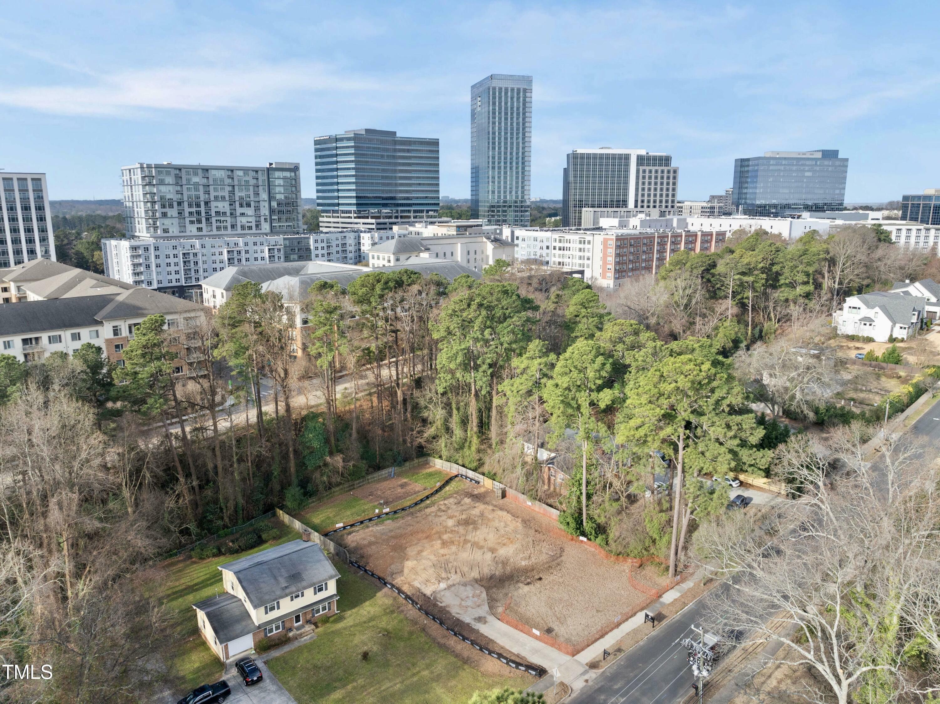 Property Photo: 216 Dartmouth Road NC 27609
