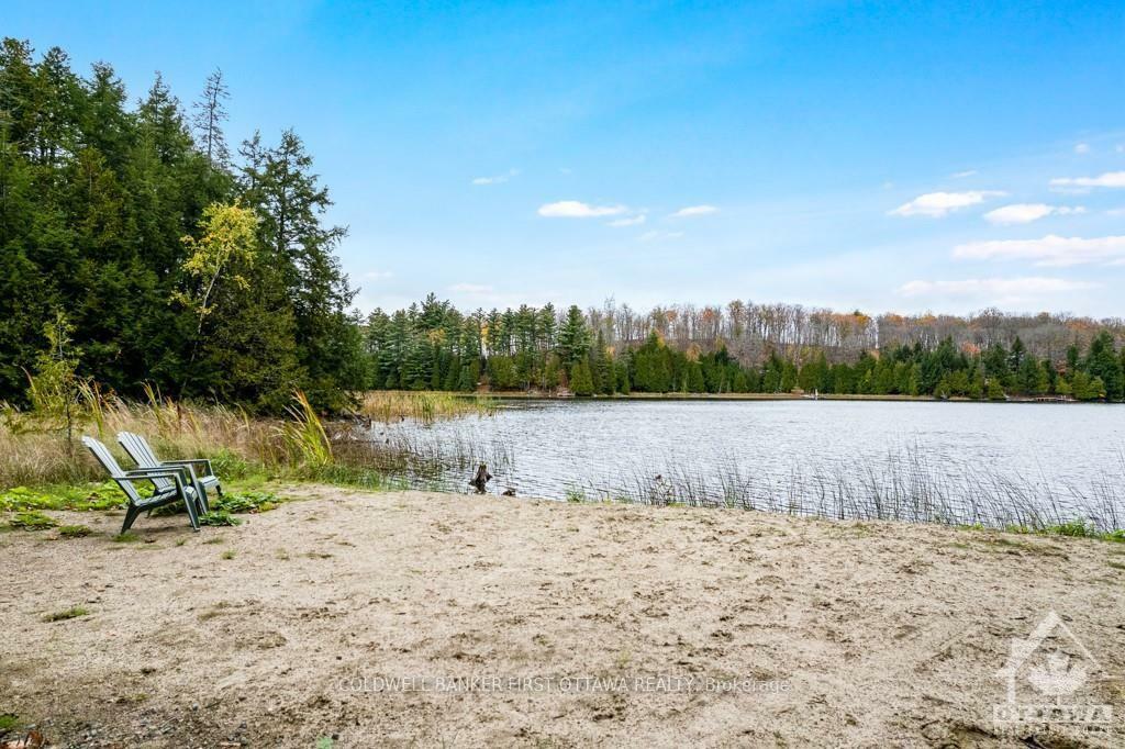 Property Photo: 1140 Swaugers Creek Lane ON K0H 1C0