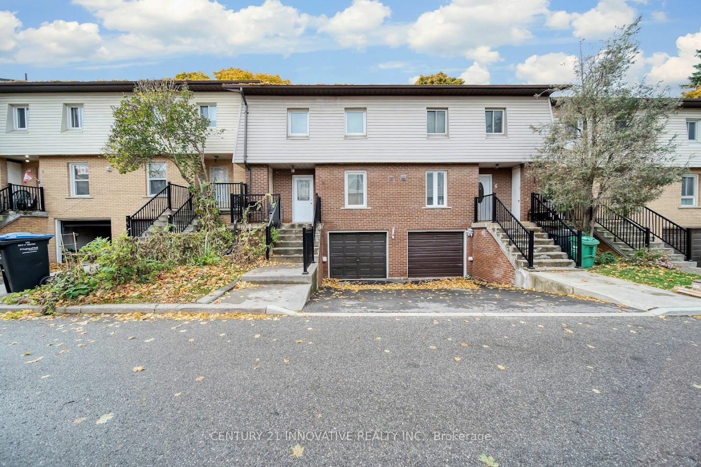 3175 Kirwin Ave 5  Mississauga ON L5A 3M4 photo