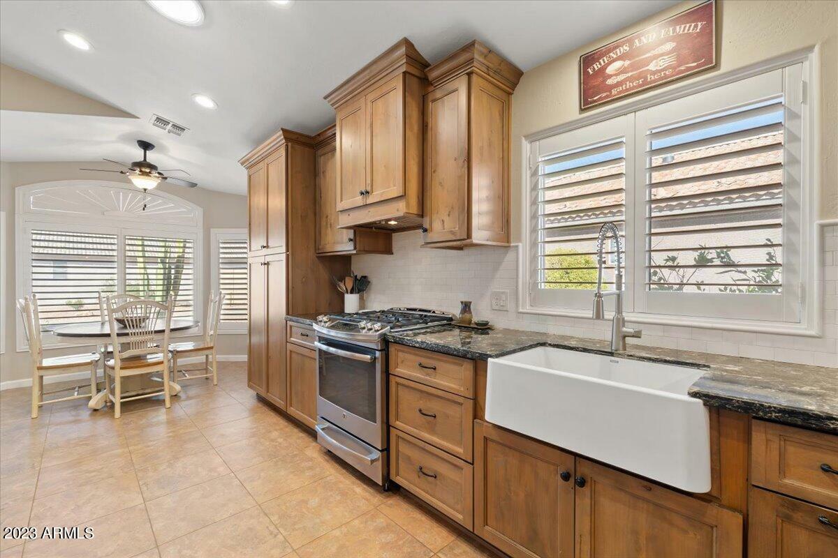 Property Photo: 11604 W Buck Mountain Court AZ 85378
