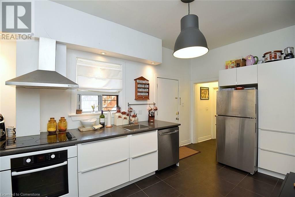 Property Photo:  132 Caroline Street  ON L8P 3K8 