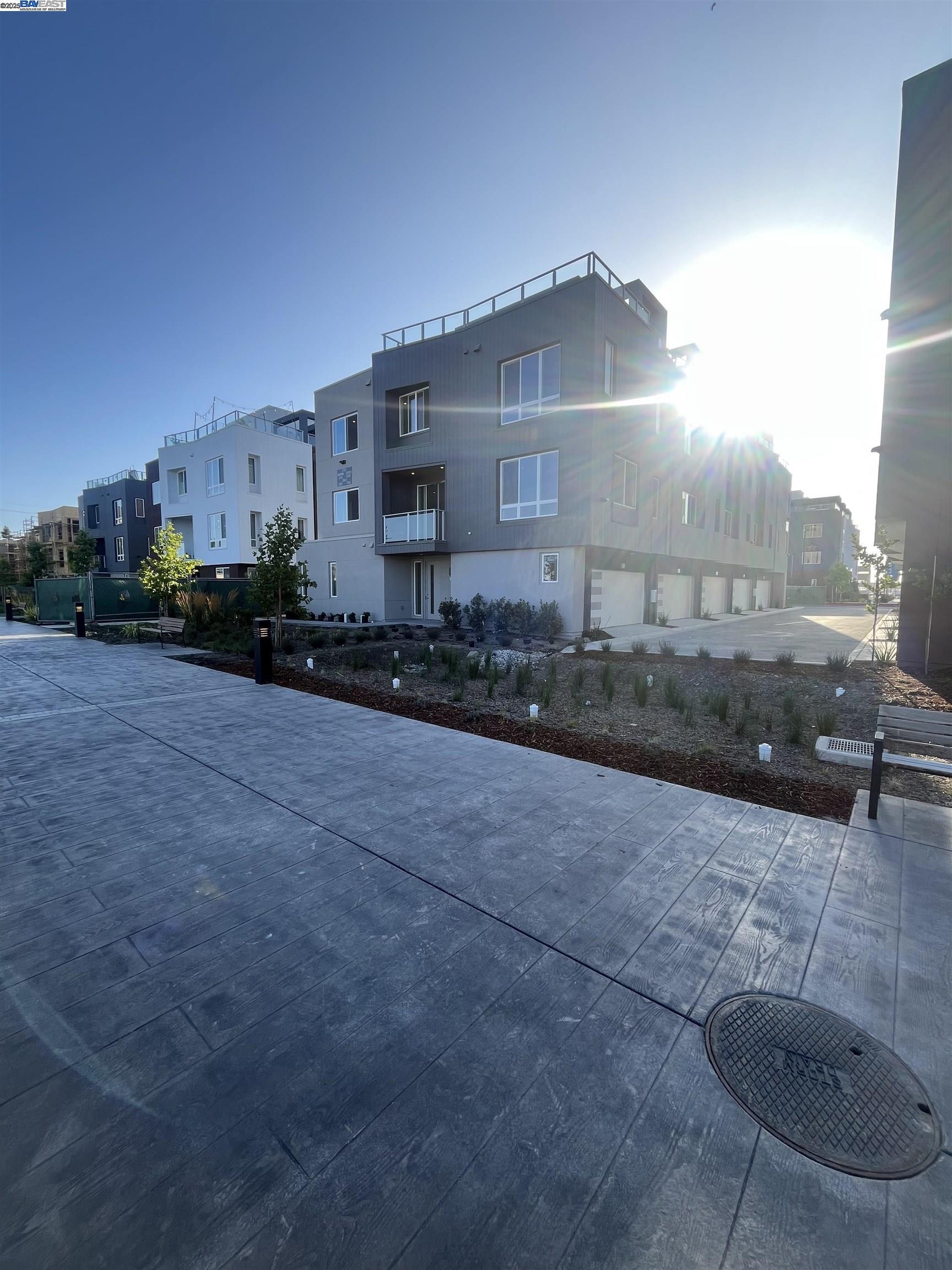 2364 Stanford Street  Alameda CA 94501 photo