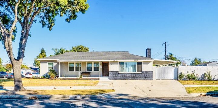 Property Photo:  11516 Fairford Avenue  CA 90650 