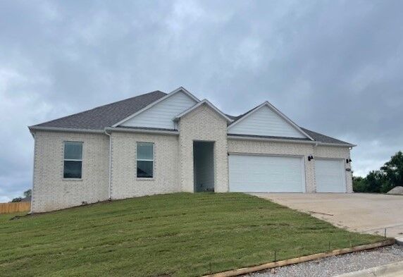 Property Photo: 973 Red Cedar Place AR 72756