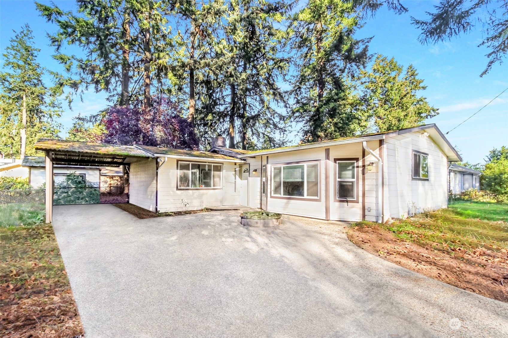 Property Photo:  8203 Mount Tacoma Drive SW  WA 98498 