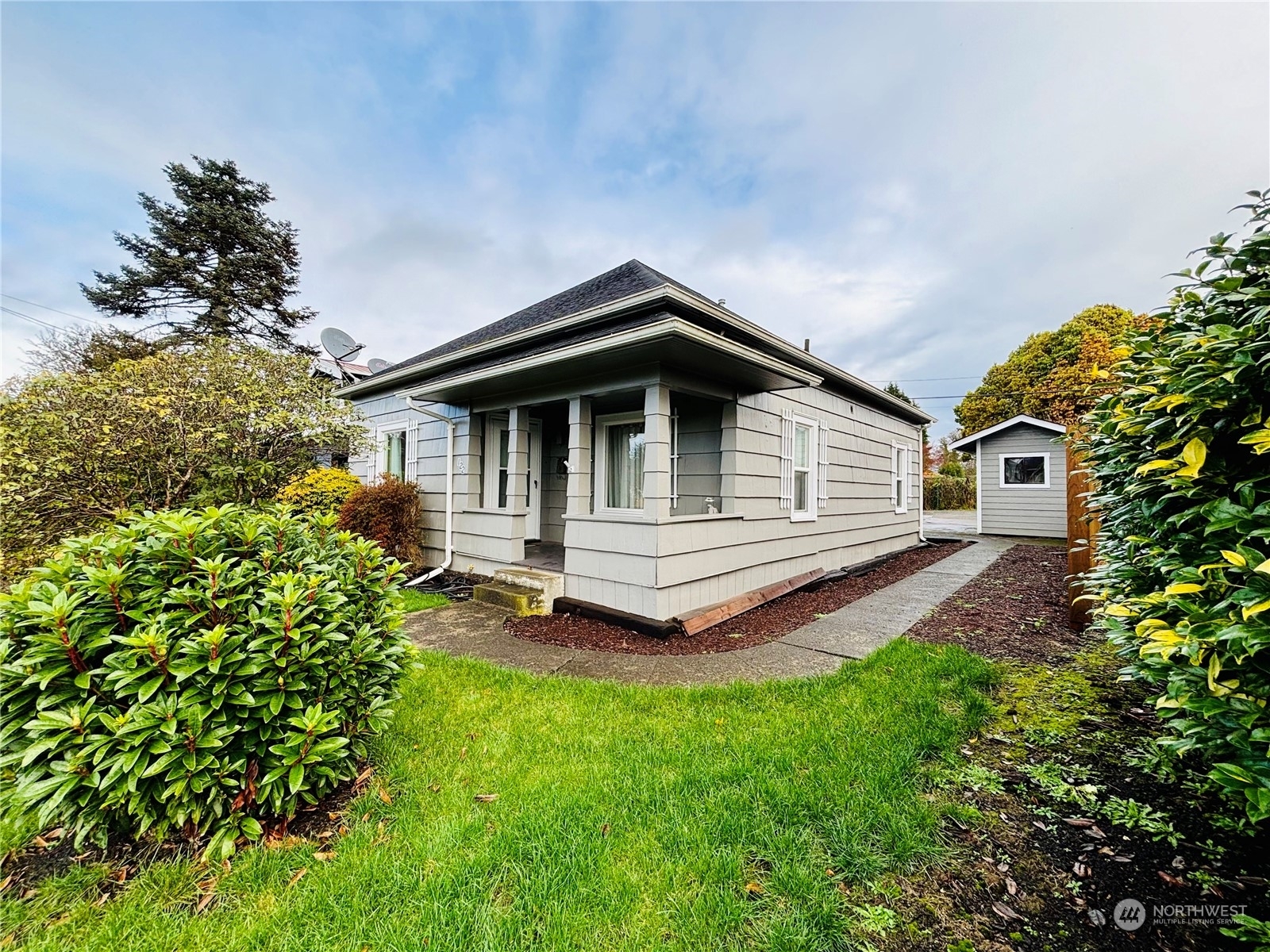 Property Photo:  122 S Third Street  WA 98563 