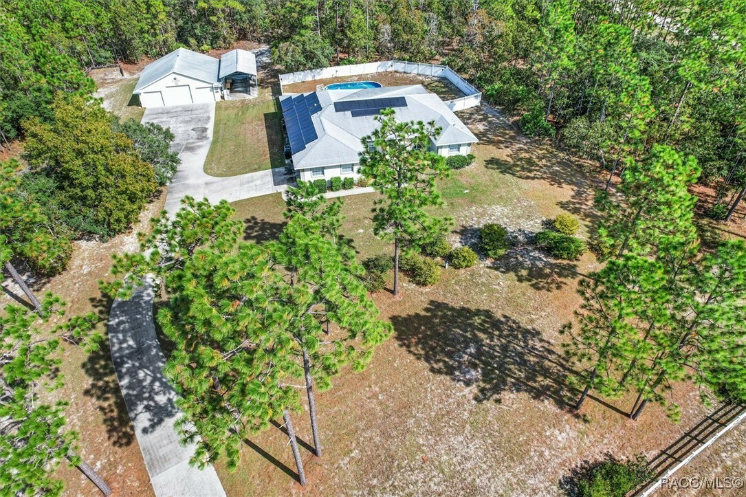 Property Photo:  6237 W Cavalry Lane  FL 34465 