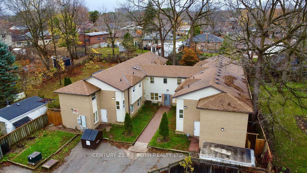 Photo de la propriété: 24 North Street N ON L4M 2R9