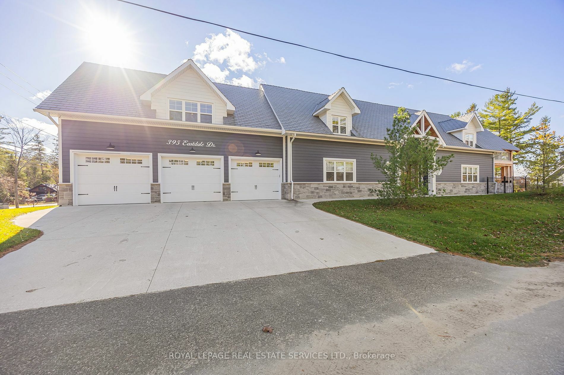 Property Photo:  395 Eastdale Dr  ON L9Z 2P4 