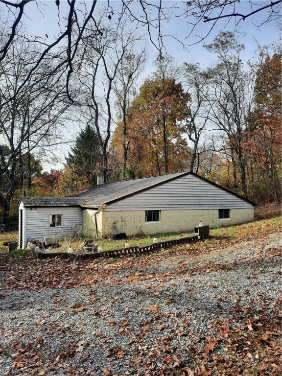 Property Photo:  421 Wildlife Lane  PA 15601 