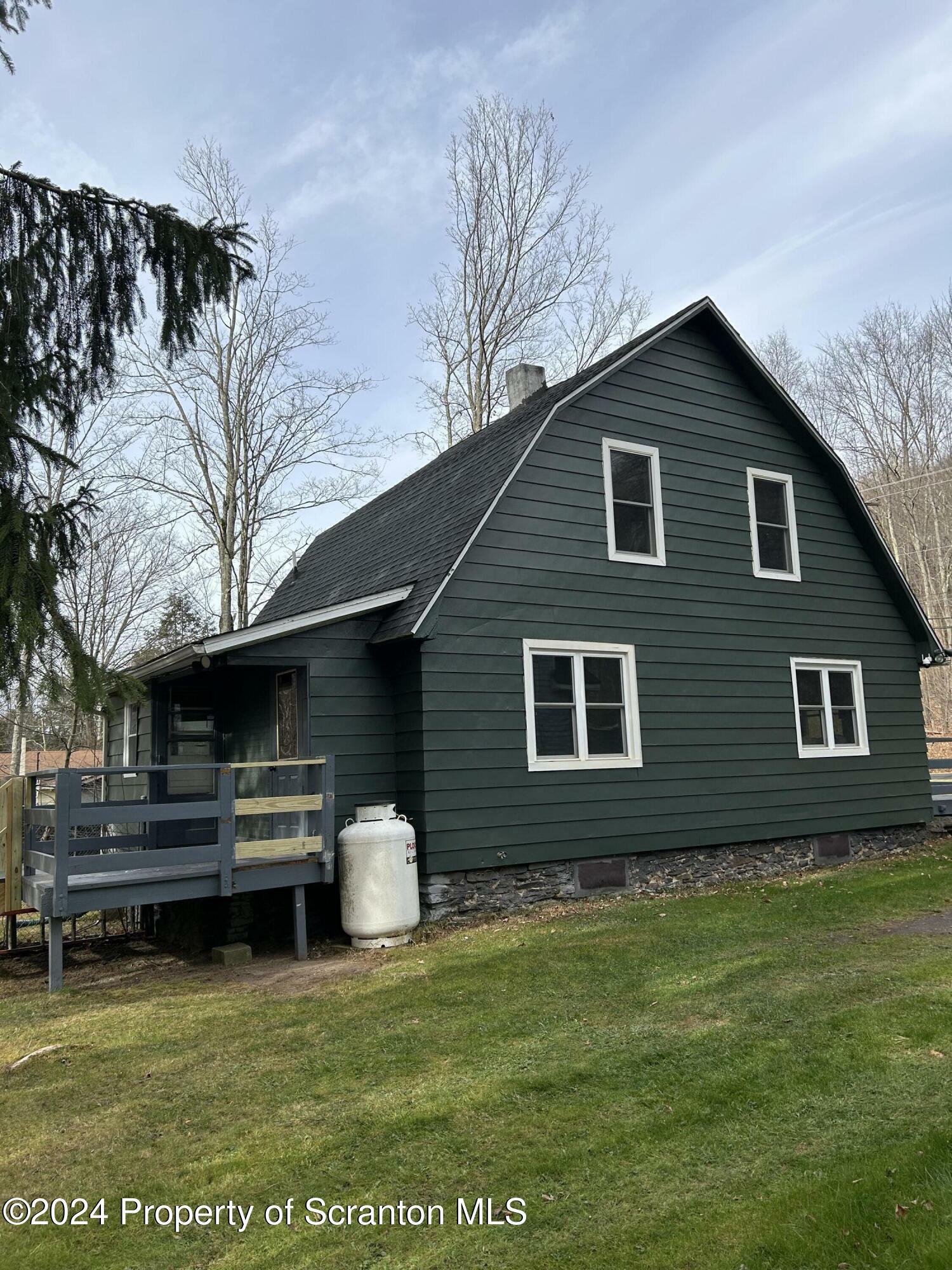 Property Photo: 300 Madisonville Road PA 18444