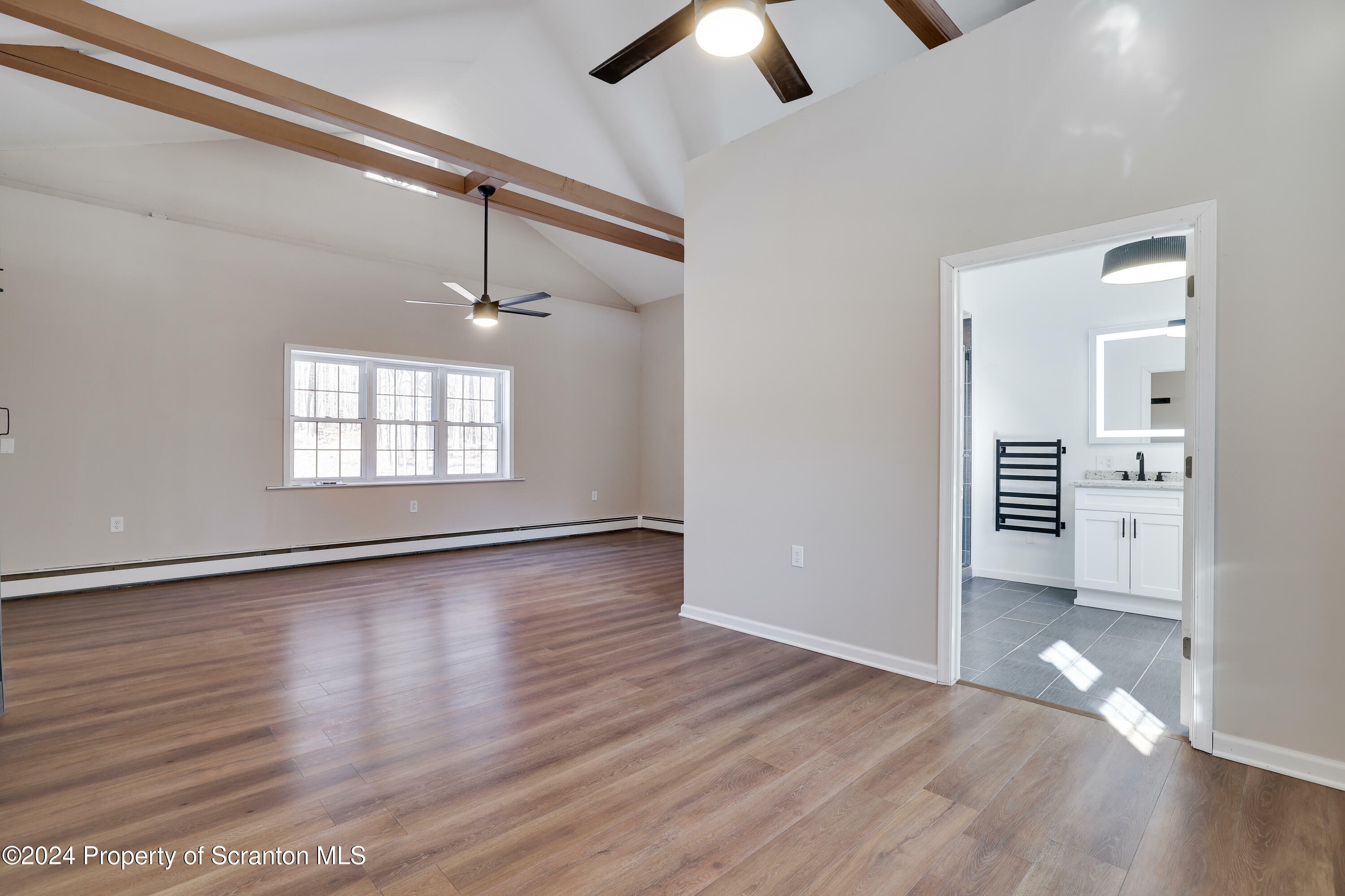 Property Photo:  105 Jubilee  PA 18424 