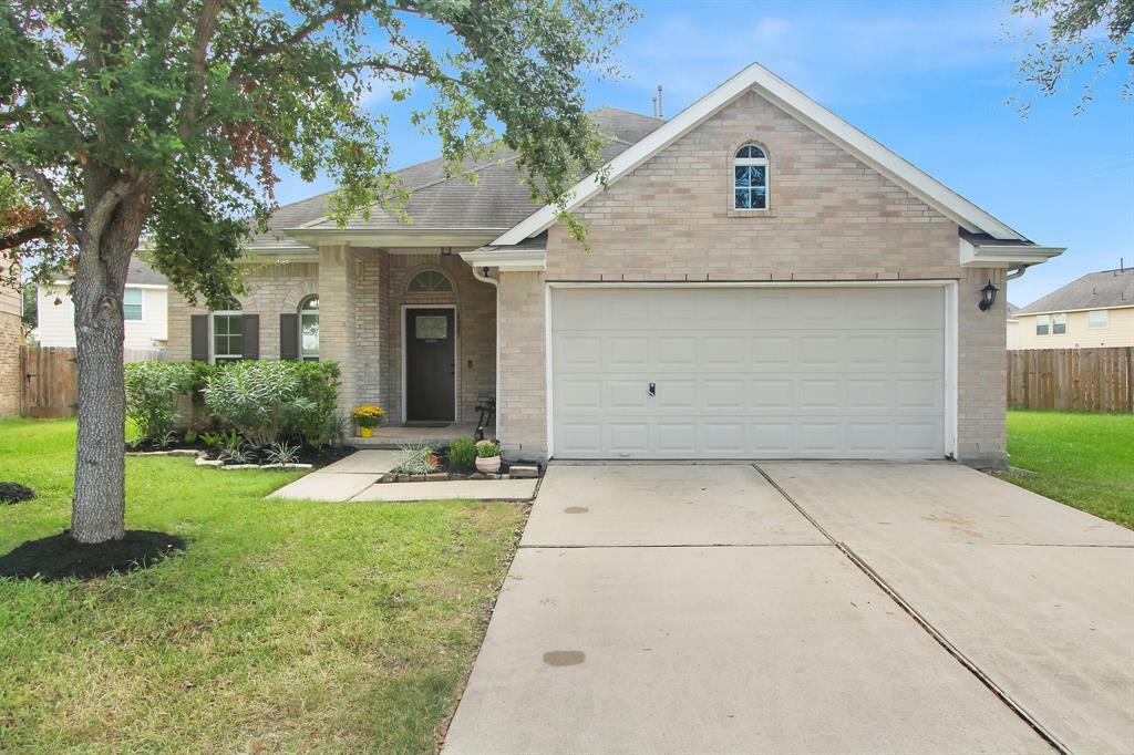 Property Photo: 14027 Fairgrove Ridge Drive TX 77045