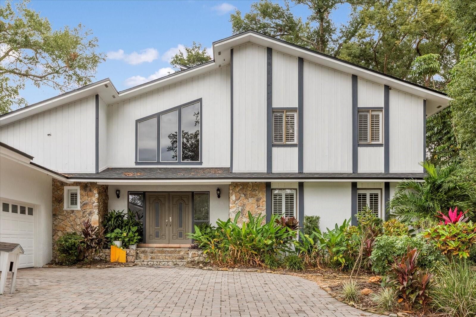 Property Photo: 9792 Wild Oak Drive FL 34786