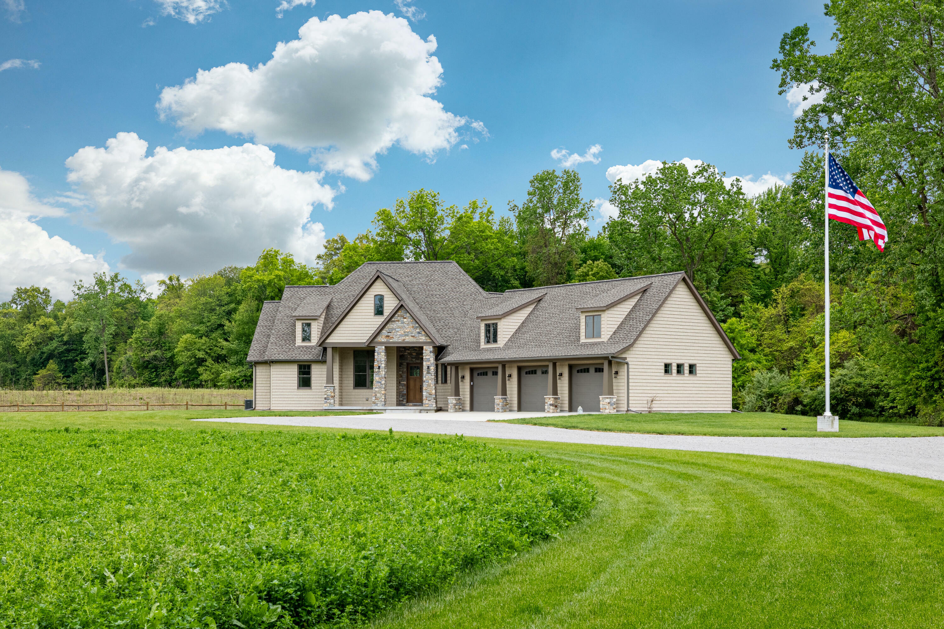 Property Photo: 5000 Sylvania-Petersburg Road MI 49270