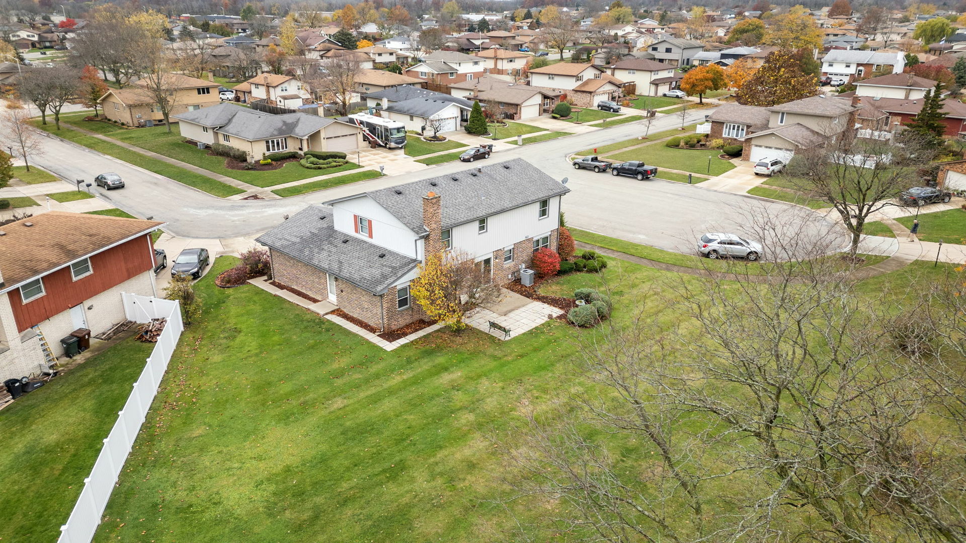 Property Photo:  6006 La Paz Drive  IL 60452 