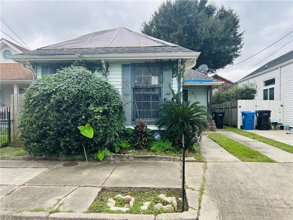 Property Photo: 2014 Philip Street LA 70113