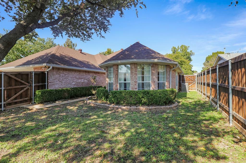 Property Photo:  8630 Graywood Drive  TX 75243 