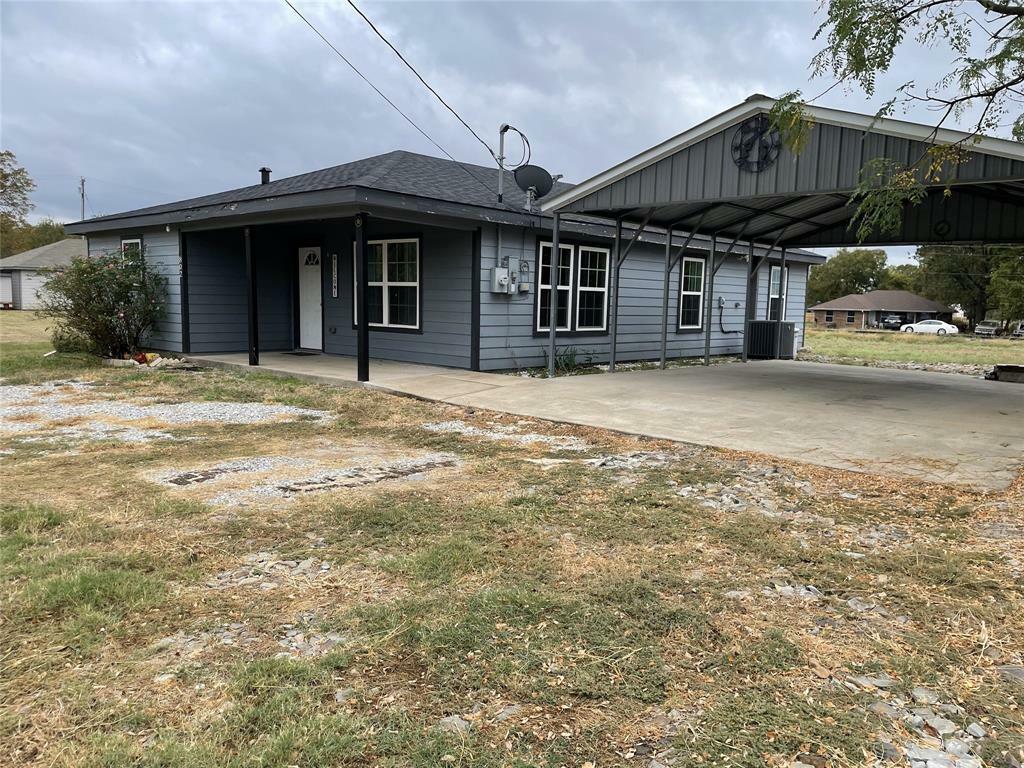 Property Photo:  802 E. Commerce  TX 75446 