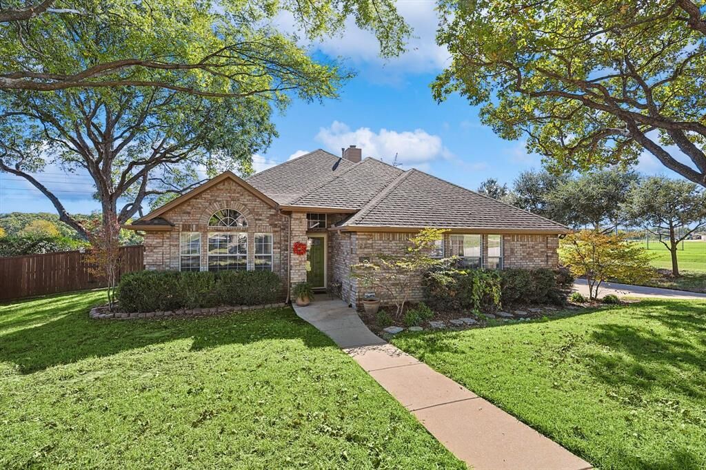 Property Photo:  575 Rosedale Street  TX 75077 