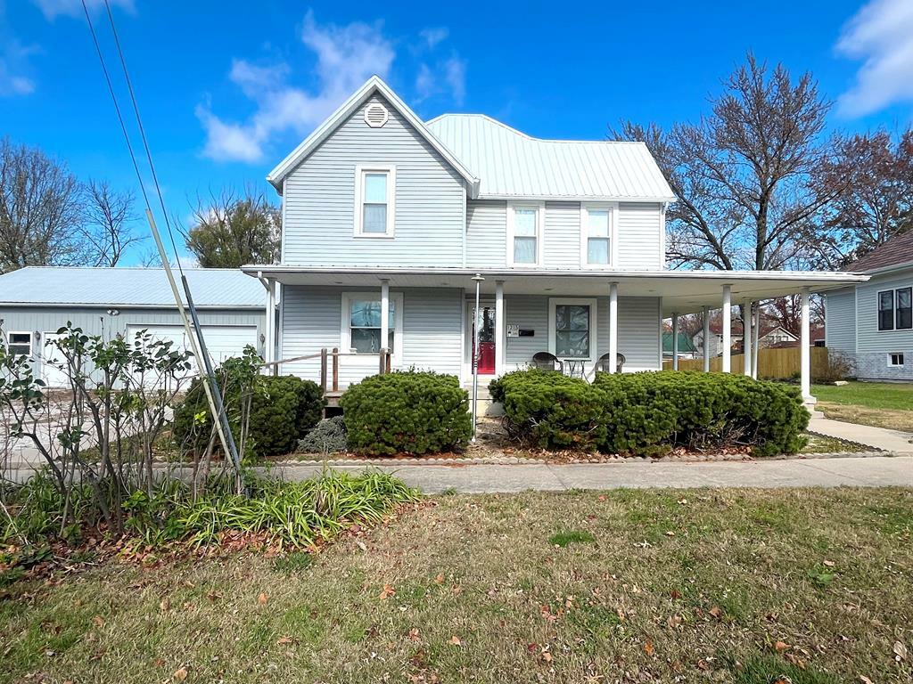 Property Photo:  1215 Clay Street  MO 64601 