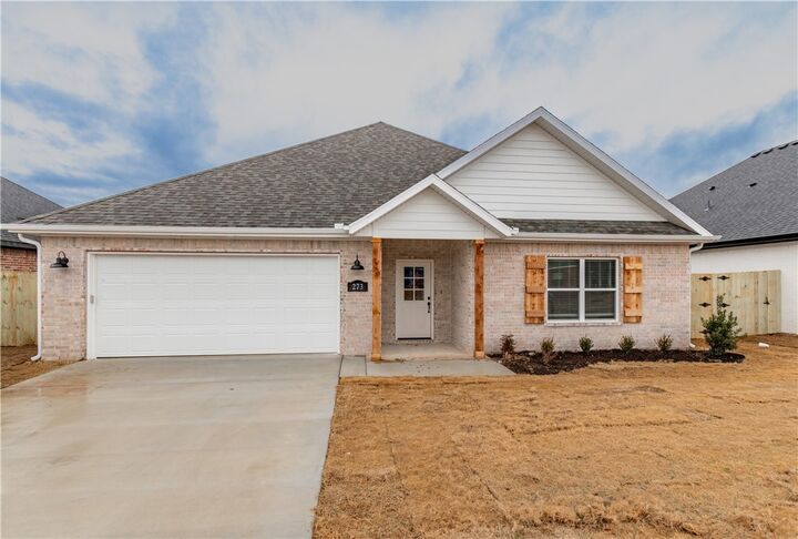 273 S Maroon Avenue  Fayetteville AR 72704 photo