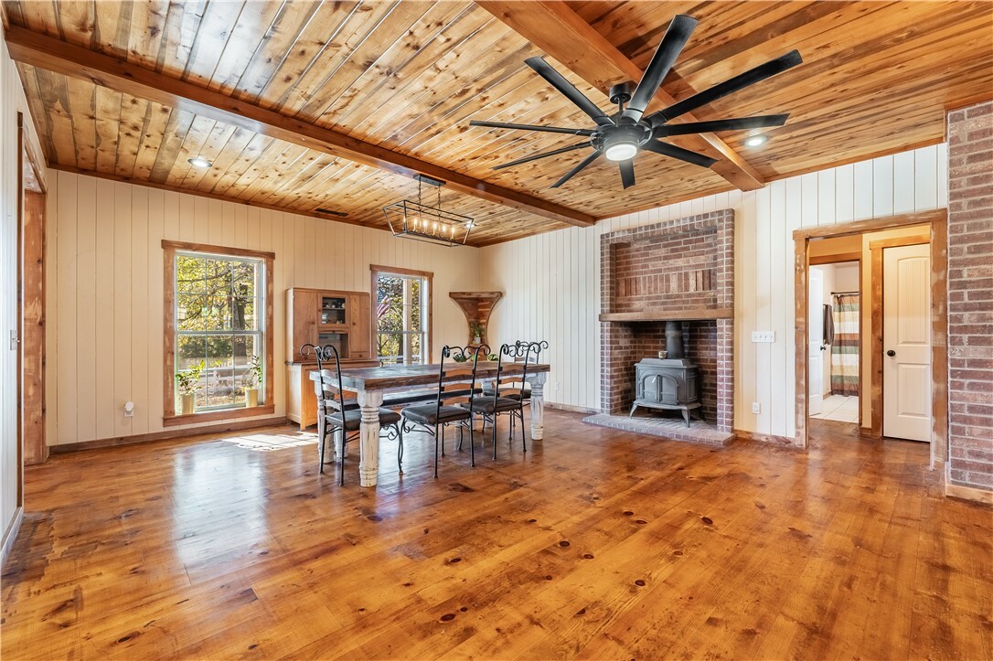 Property Photo: 4292 Hewitt Springs Road AR 72764