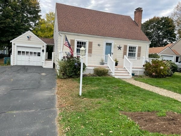 Property Photo:  18 Prospect Hill Dr  MA 02191 