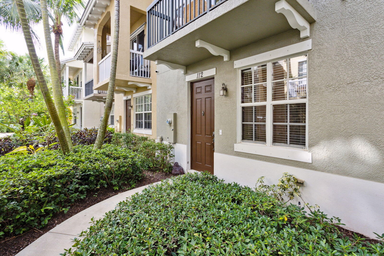 Property Photo:  112 W Coda Circle  FL 33444 