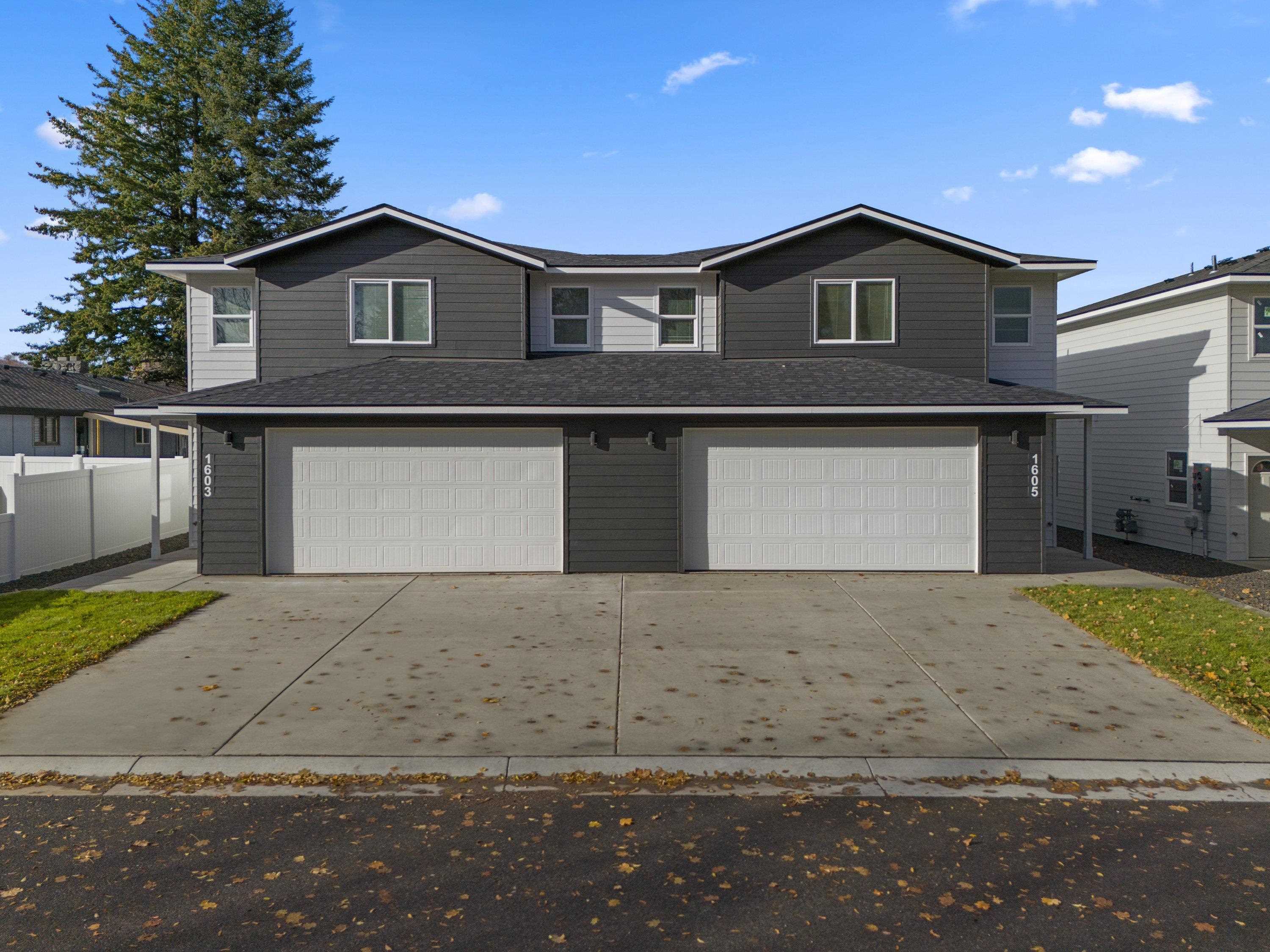 Property Photo:  1603 N Manifold Ln  WA 99016 