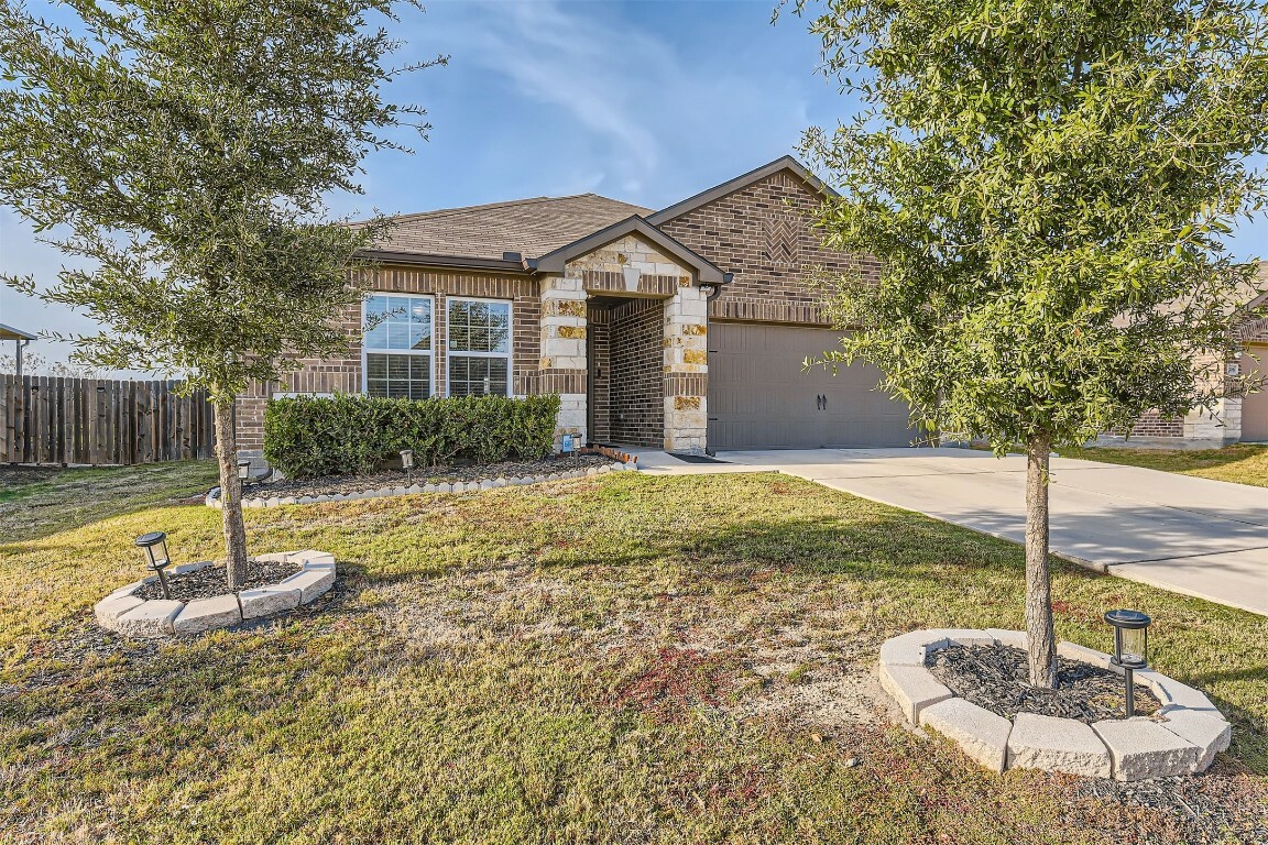 1518 Violet Lane  Kyle TX 78640 photo