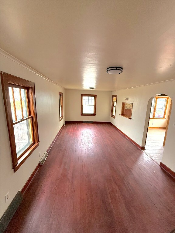 Property Photo:  20 New York Avenue  NY 13790 