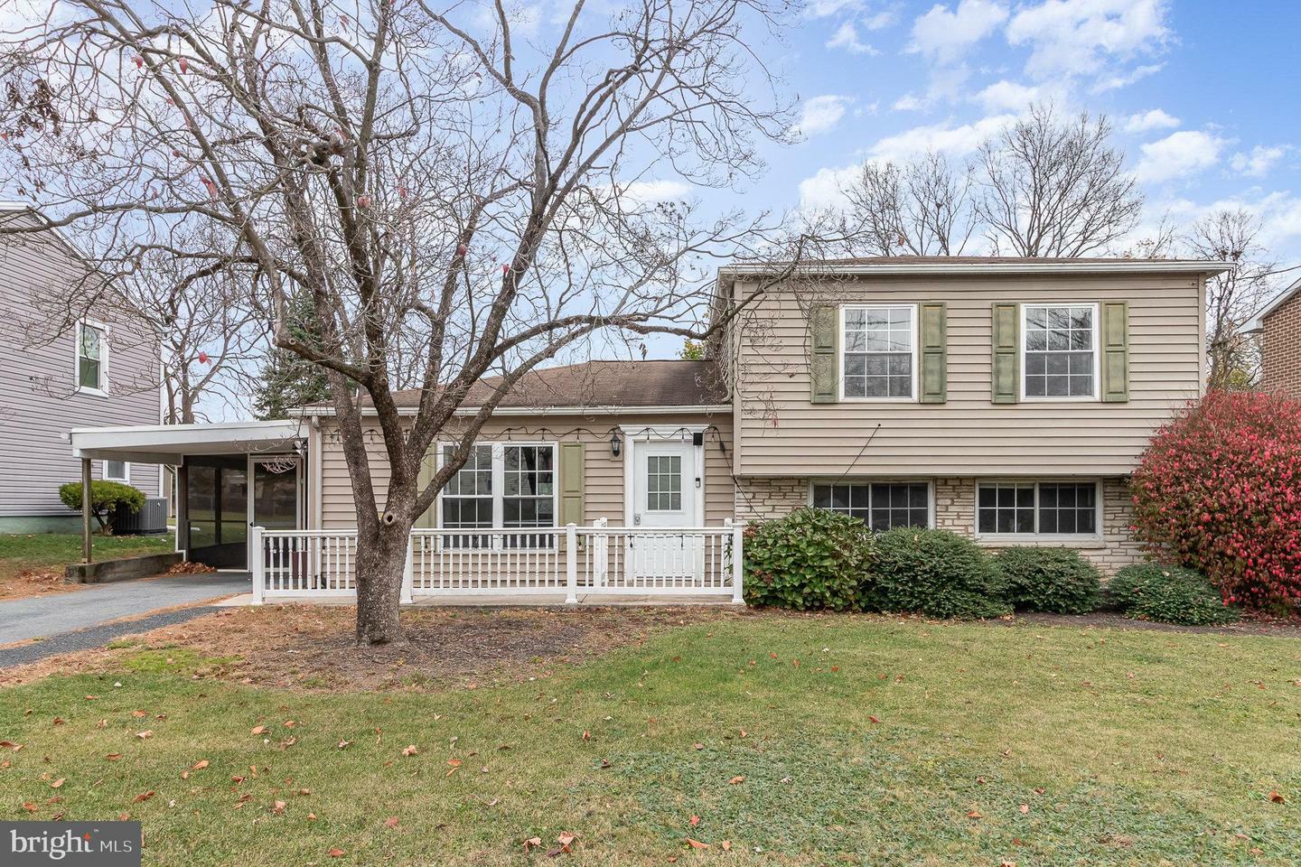 Property Photo:  116 Linden Drive  PA 17011 