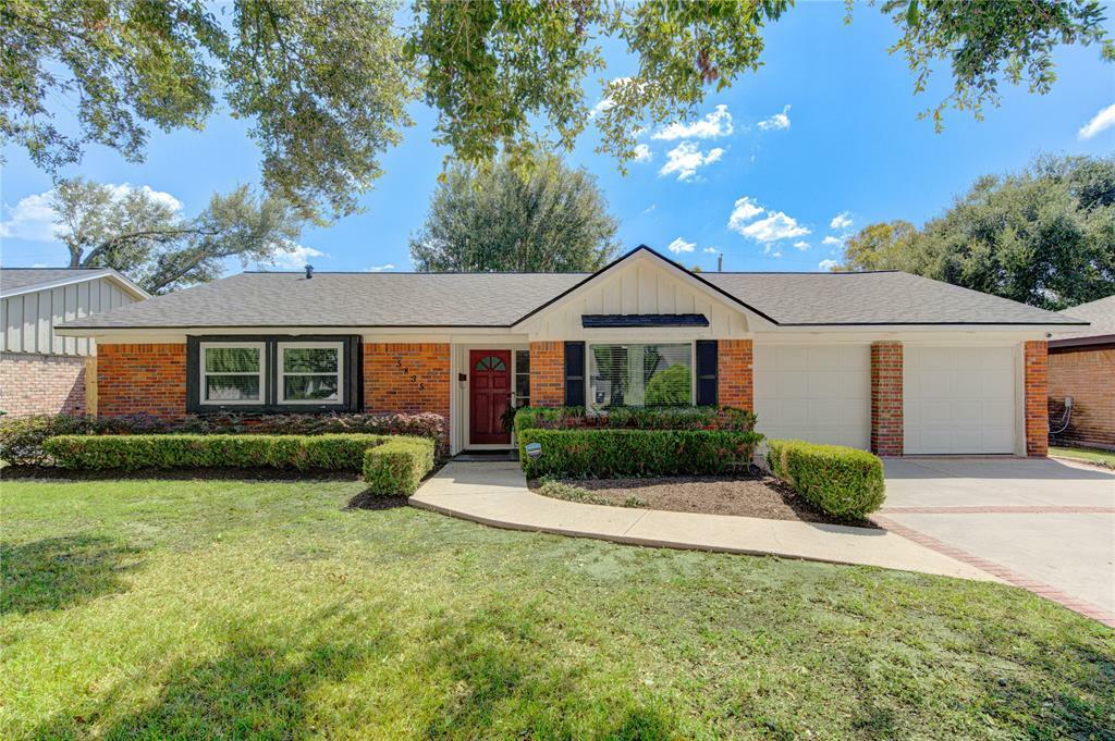 Property Photo:  5835 Duxbury Street  TX 77035 