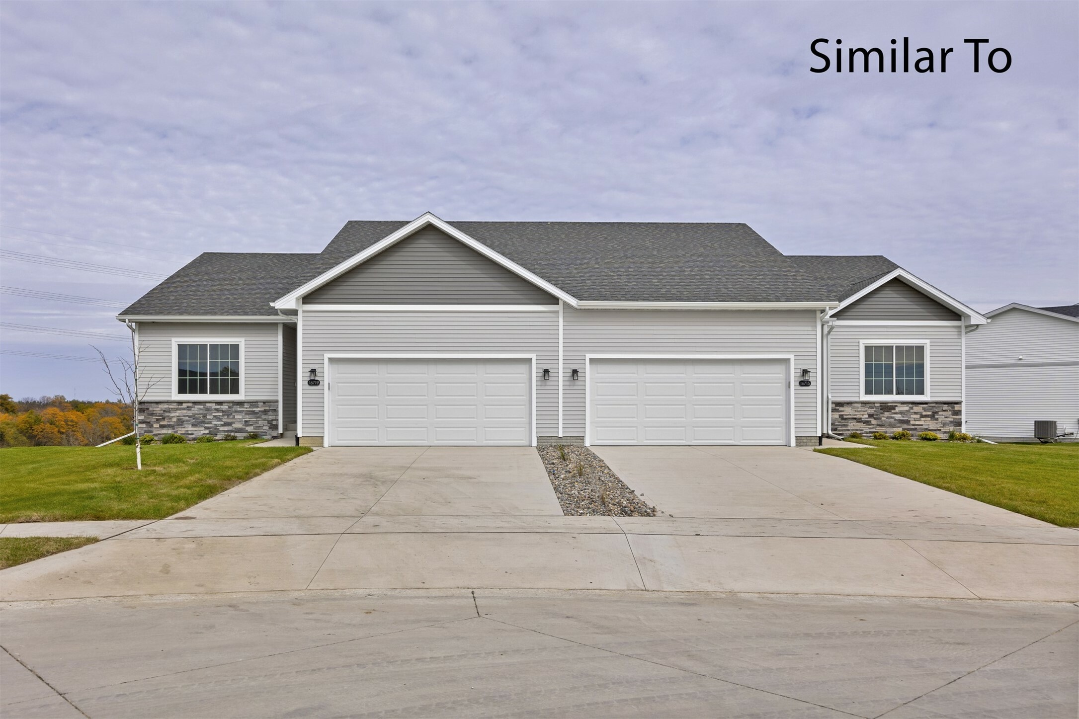 16731 Walnut Meadows Circle  Urbandale IA 50323 photo